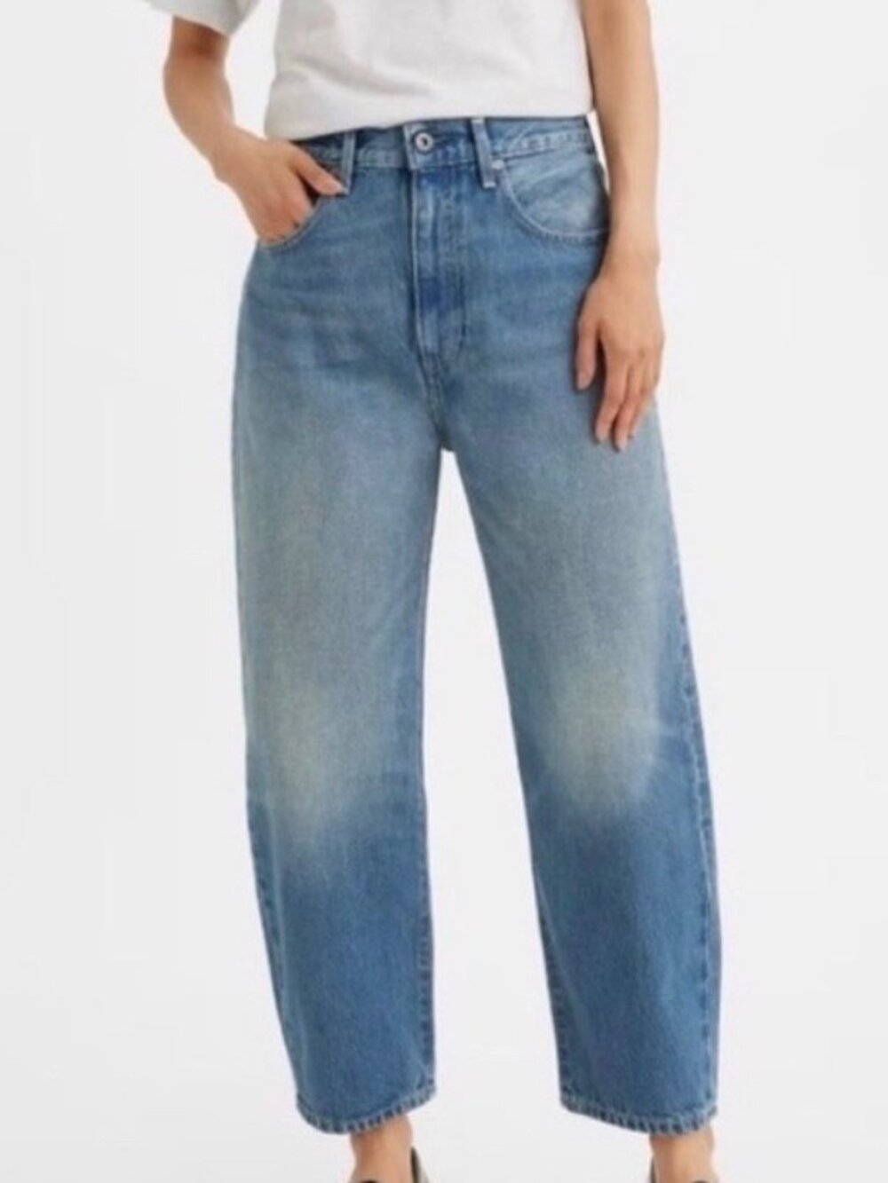 Levis Barrel Crop organically grown cotton denim jeans Ladies 28